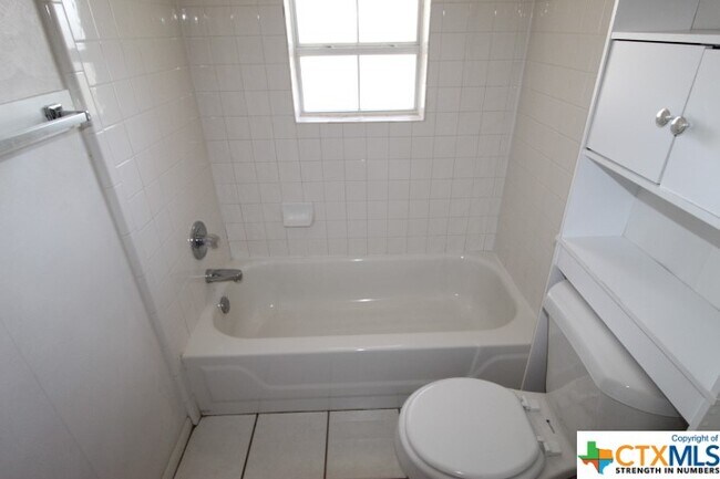 Building Photo - 4209 Adobe Dr