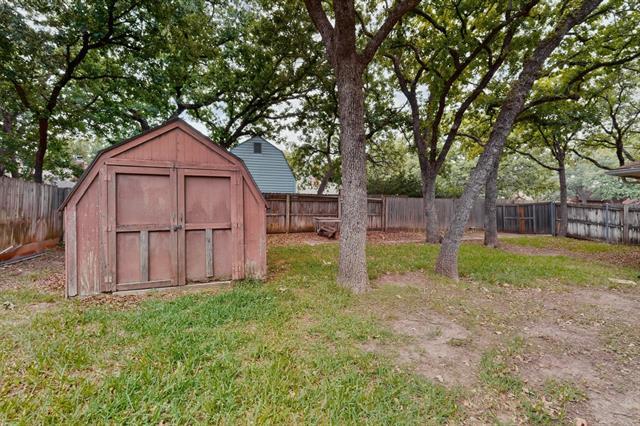 Building Photo - 7517 Crosstimbers Ln
