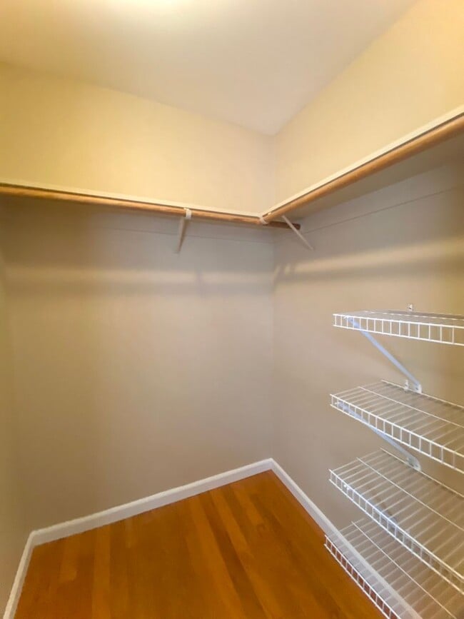 Building Photo - Spacious 3 Bedroom Home with Loft, Private Backyard, and Prime Commuter Location Near BART