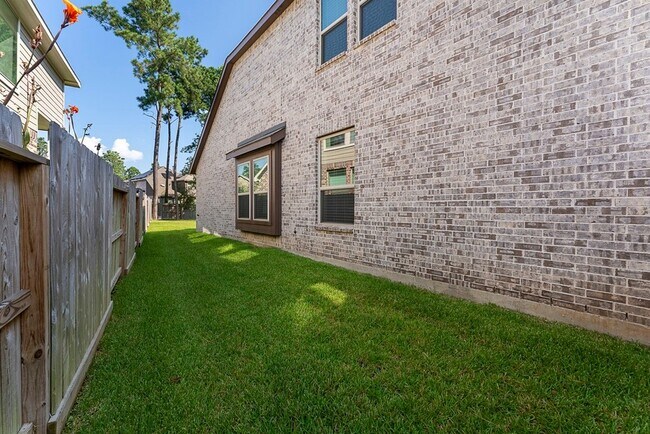Building Photo - 421 Soapberry Tree Ct