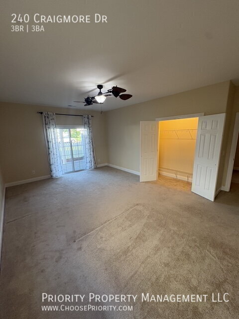 Building Photo - 240 Craigmore Dr