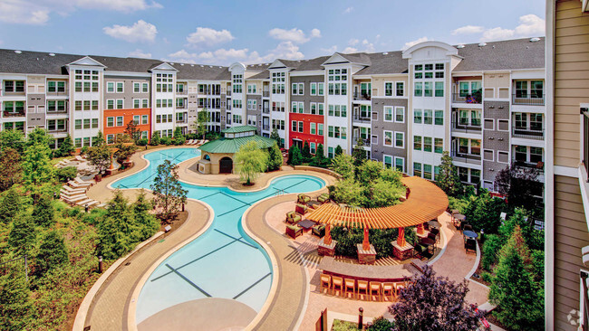 Gaithersburg Station Apartments Lagoon-style Swimming Pool - Gaithersburg Station