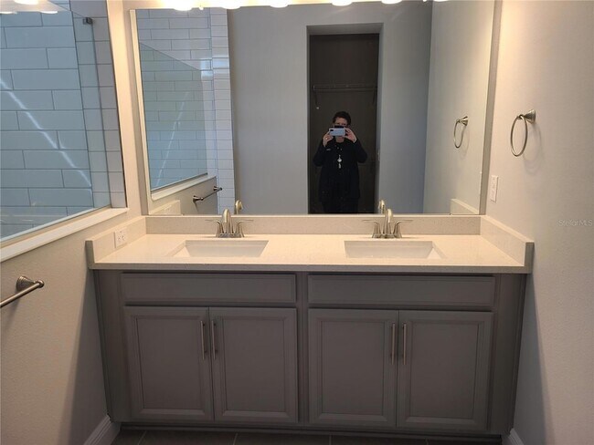 Building Photo - 11732 Richmond Trl