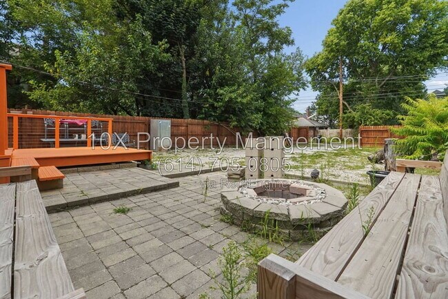 Building Photo - 1015 Lockbourne Rd