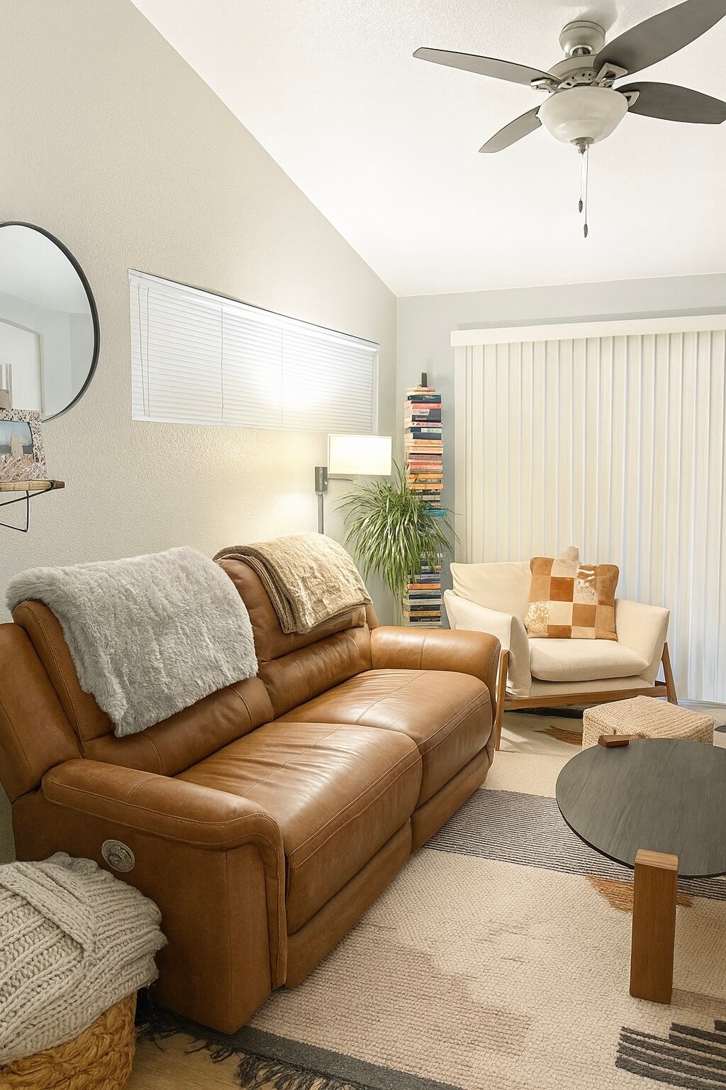 Building Photo - 3002 W Elizabeth St