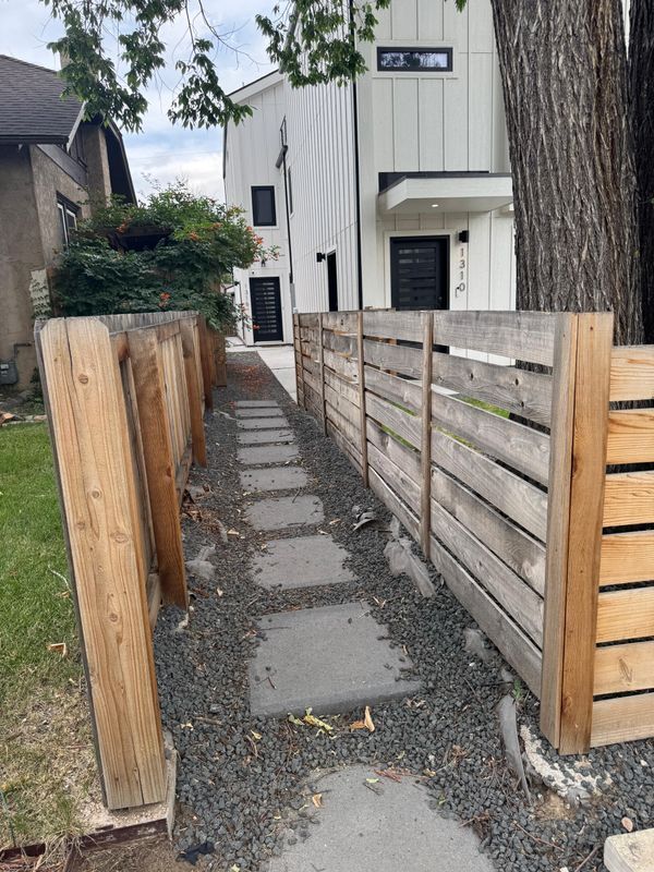 Building Photo - 1310 Zenobia St