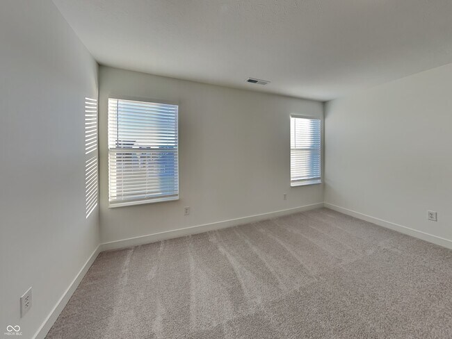 Building Photo - 11831 Moorfield Ln