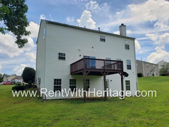 Building Photo - 179 Parkview Ln