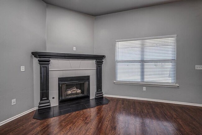 Building Photo - 18208 Scarborough Dr