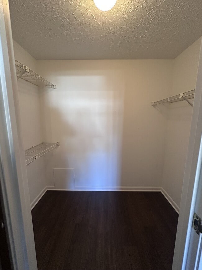 Building Photo - 1150 Tollis Pkwy