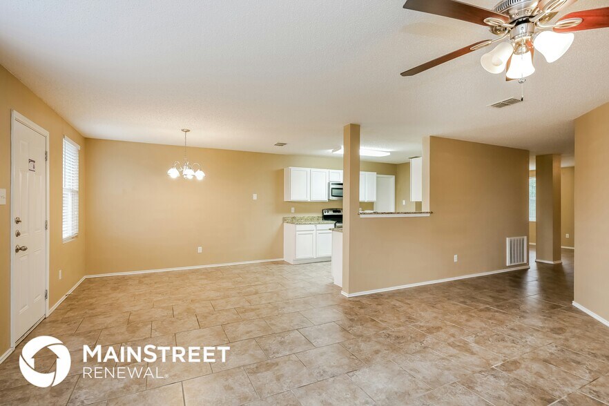 Building Photo - 3124 Crimson Clover Dr