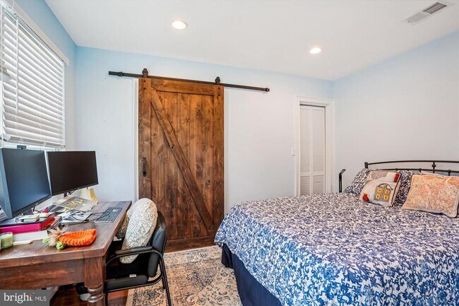 Building Photo - 4110 Edgevale Ct