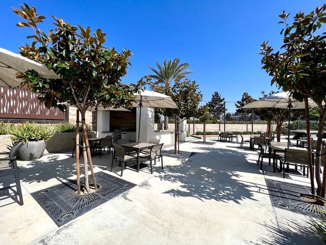 Building Photo - COMING SOON... The Resort, Rancho Cucamonga Condo
