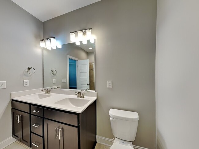 Building Photo - 506 Holden Forest Dr