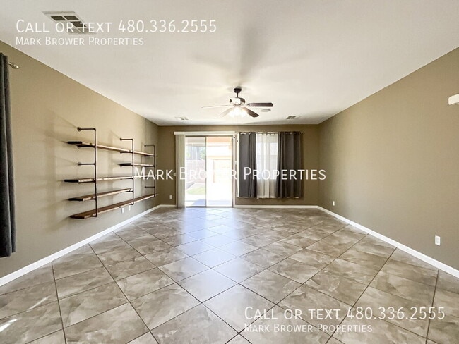 Building Photo - 11878 N 145th Ln