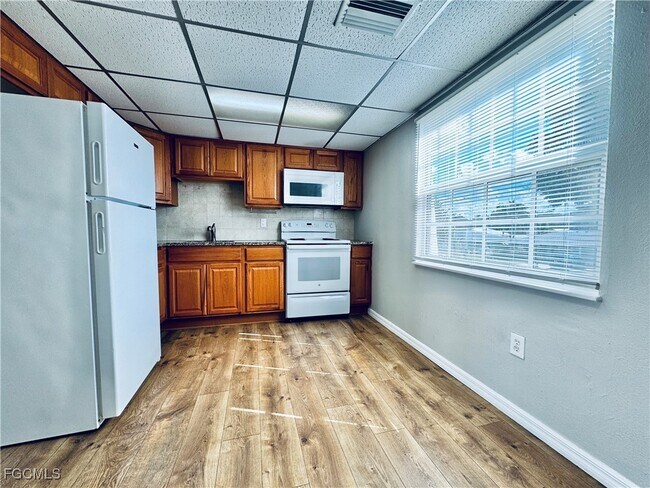 Building Photo - 14944 Wise Way