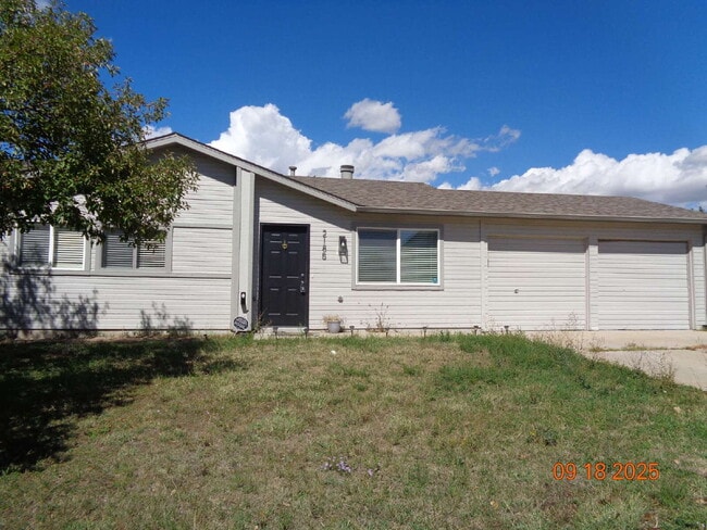Building Photo - Nicely updated home close to amenities