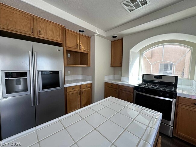 Building Photo - 10679 Timber Stand St