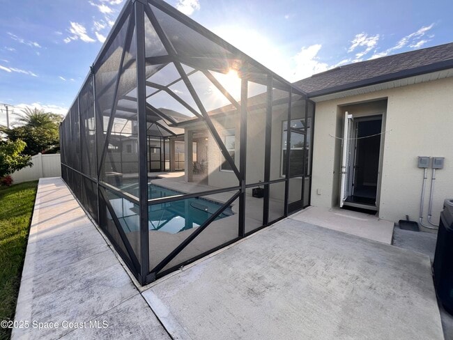 Building Photo - 3022 Morton Way