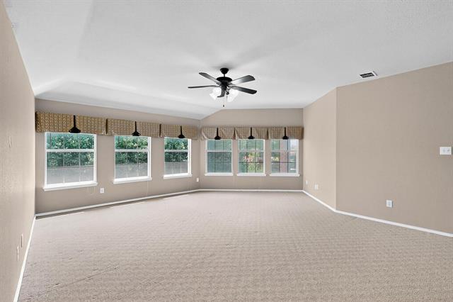 Building Photo - 9408 Daly Dr