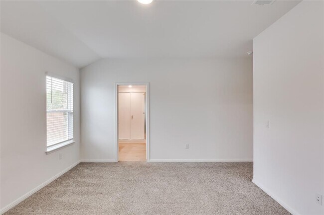 Building Photo - 2921 Owl Head Dr