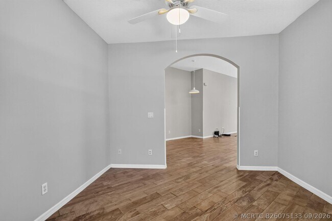 Building Photo - 4948 Fulton St