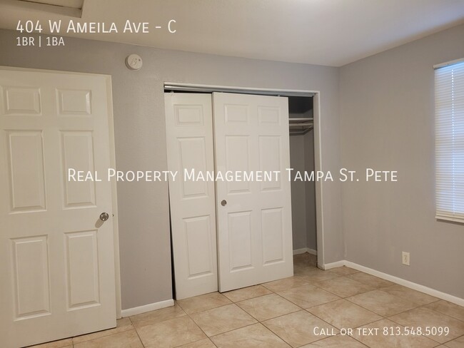 Building Photo - 404 W Amelia Ave