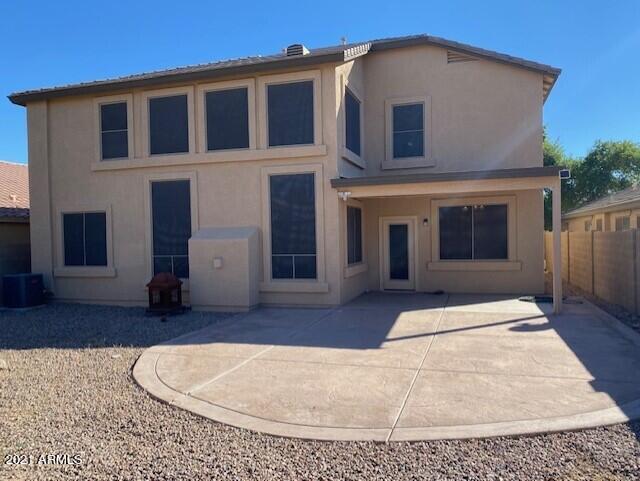 Building Photo - 40882 W Robbins Dr