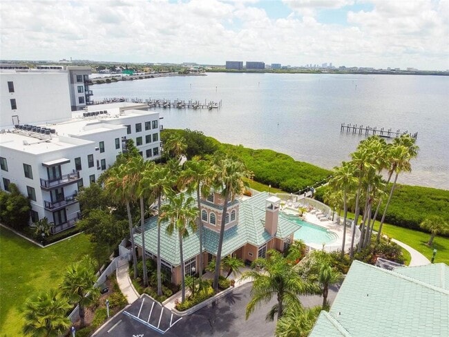 Building Photo - 4304 Bay Club Cir