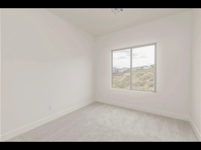Building Photo - 297 S 1930 W