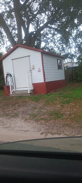 Building Photo - 34631 Jeb Stuart St