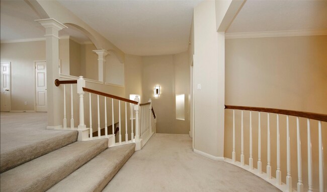 Building Photo - 15710 Cascading Brook Way