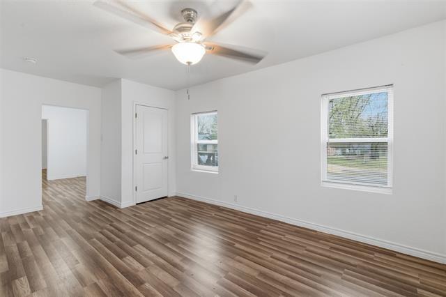 Building Photo - 613 W Murray St