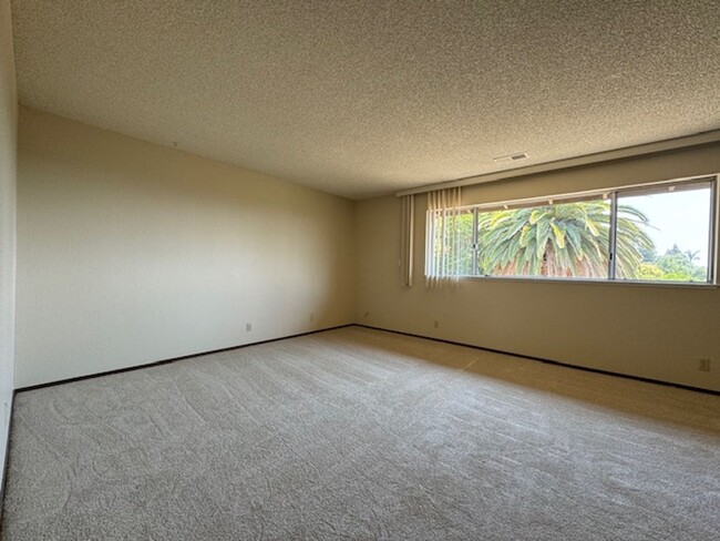 Building Photo - Coming Soon! Incredible 4-Bedroom Home in ...