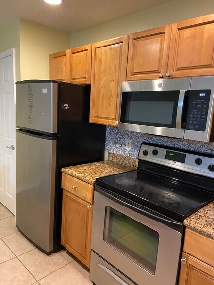 Building Photo - 121 Melissa Pl