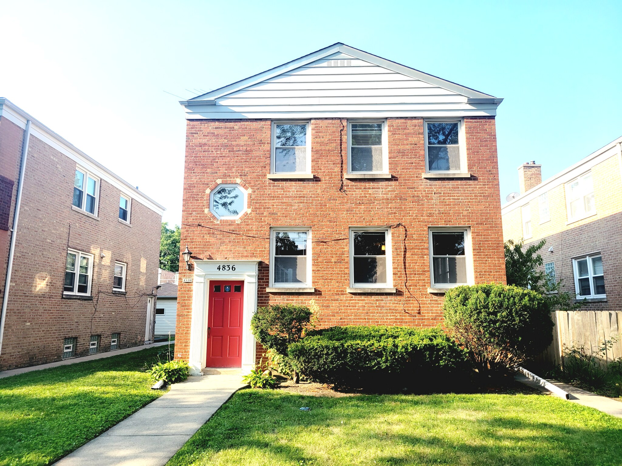 Building Photo - 4836 Hull St