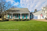 Building Photo - 303 Bell Pl