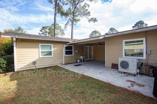 Building Photo - 2813 Edgewood Rd
