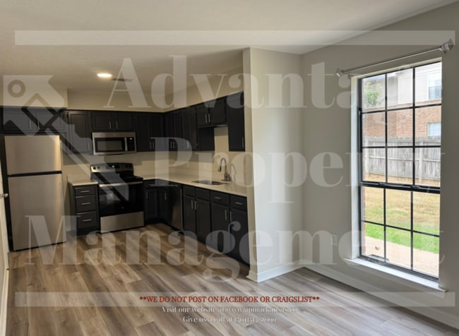 Building Photo - Spacious and Convenient Duplex in Conway, AR