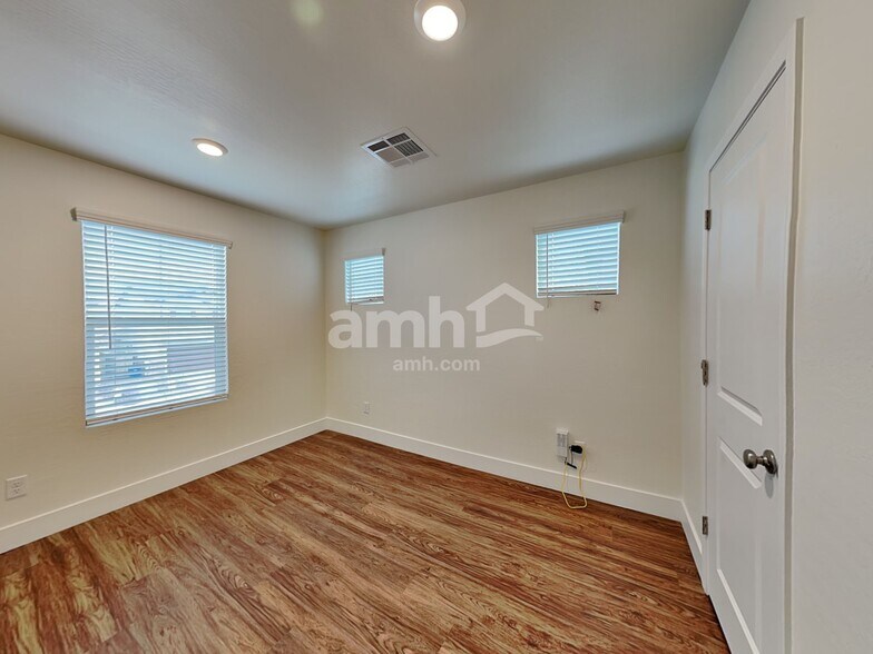 Building Photo - 23147 E Camacho Rd