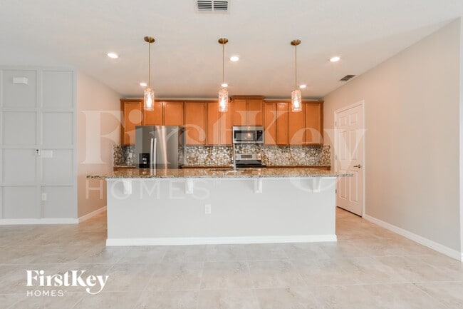 Building Photo - 606 Black Eagle Dr