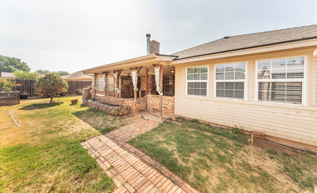 Building Photo - Pre-Leasing - 4 bed 2.5 bath - Frenship ISD