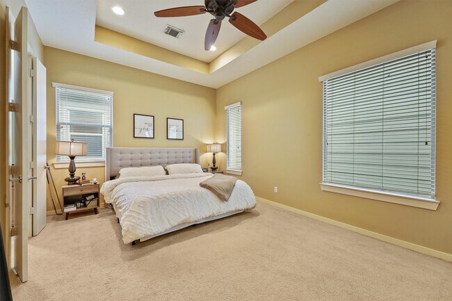 Building Photo - 4514 Center St