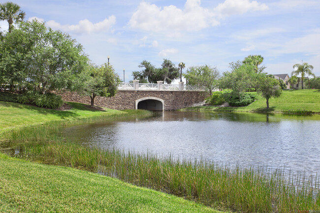 Building Photo - 12898 SW Lake Fern Cir