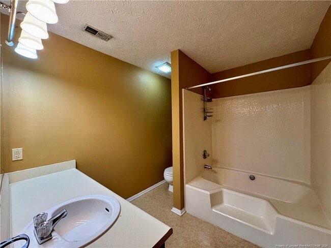 Building Photo - 1899 Tryon Dr