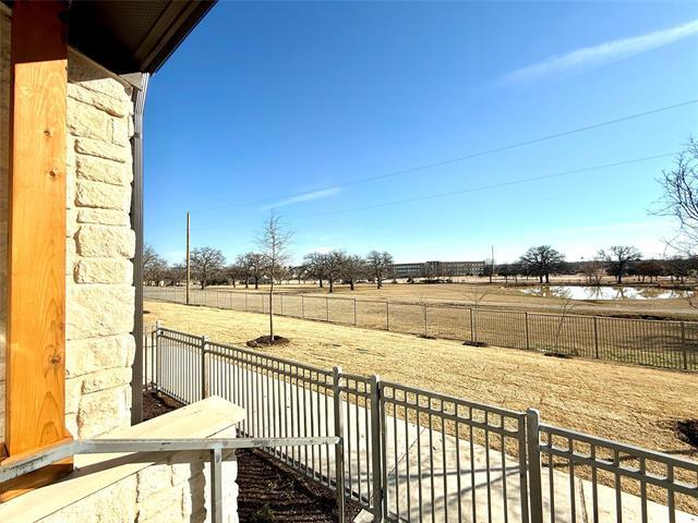 Building Photo - 3120 Bennett Dr