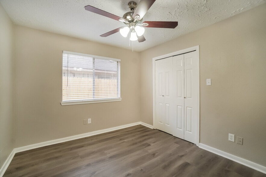 Building Photo - 1515 Windys Way