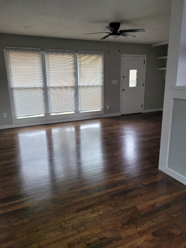 Building Photo - 4981 Crowe Dr SE