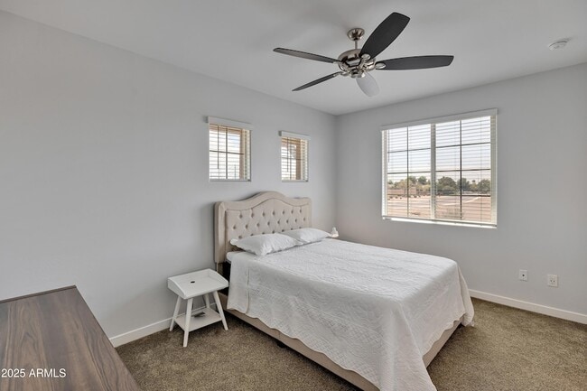 Building Photo - 4100 S Pinelake Way