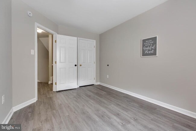 Building Photo - 306 Roff Point Dr